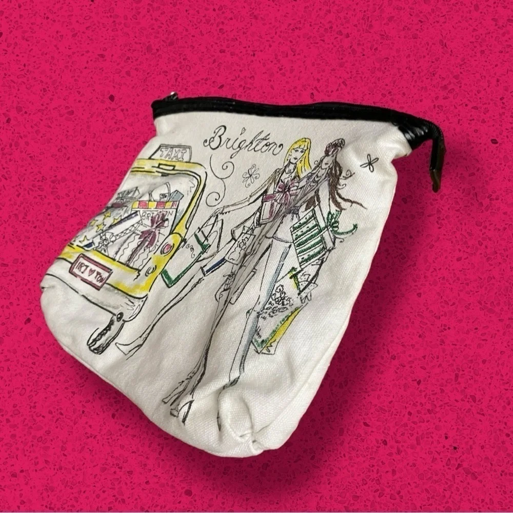 Brighton Toiletry Makeup Bag Shopping Friends City Taxi Scene